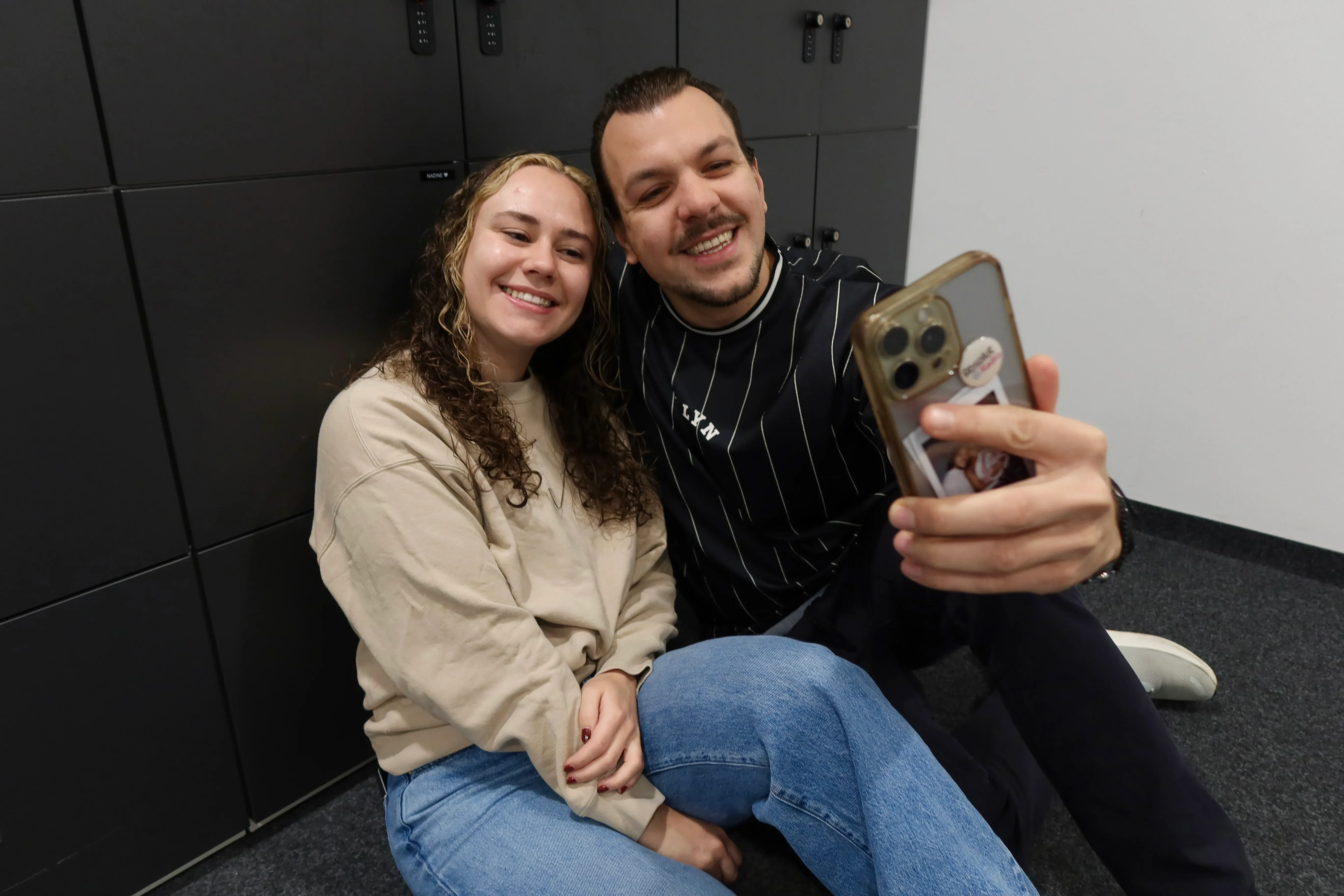 Isi & Dino Selfie
